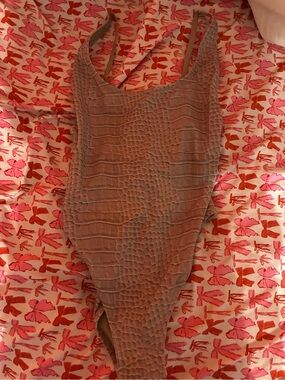 SKIMS Signature Swim Scoop Neck Onepiece in Dune Crocodile Print